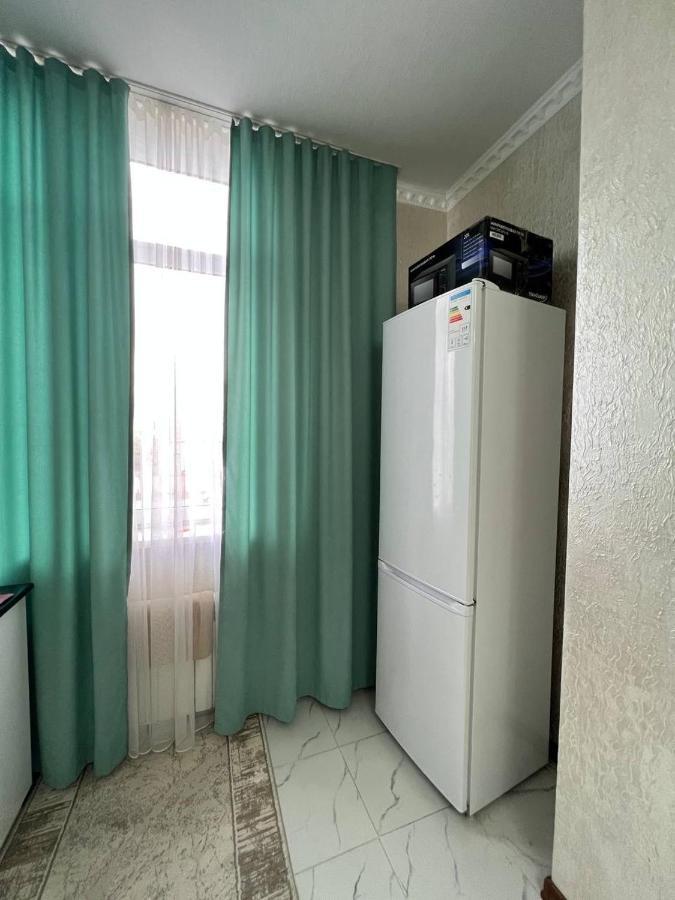 2-Room Apartment Mossovet Bishkek Exterior photo